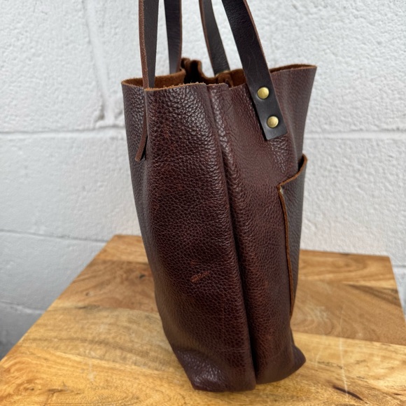 Portland Leather Goods Small Coldbrew Brown Pebbled Leather Tote Bag - Picture 3 of 13